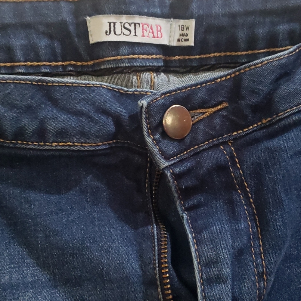Jeans - Picture 3 of 3